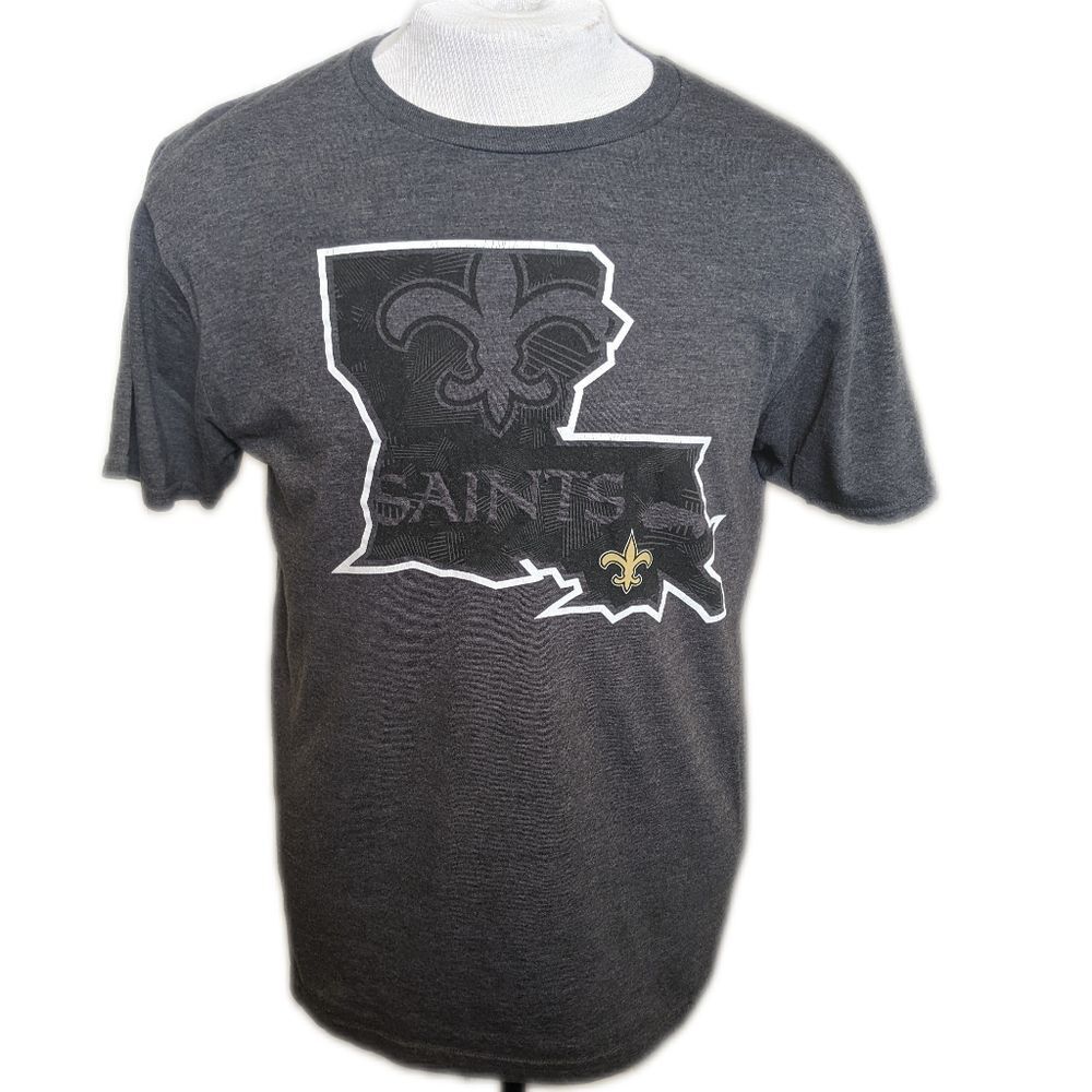 5/$55 Majestic New Orleans Saints crew neck tee t-shirt charcoal gray w/ logo M